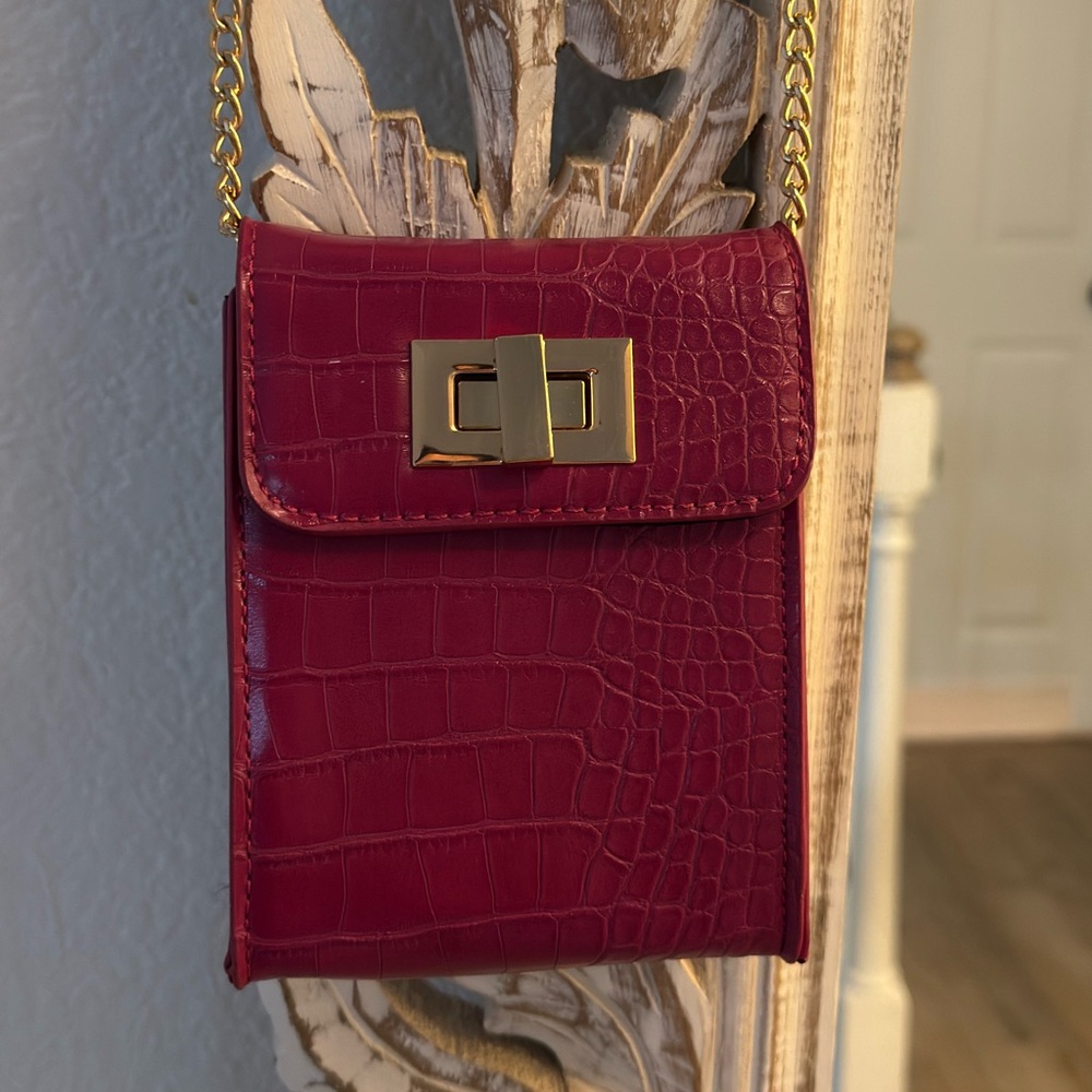 Super Cute Croc Texture Mini Purse